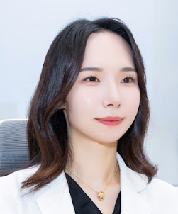 닥터에버스의원 강남점 세르프 리프팅 정보 감수 의료진